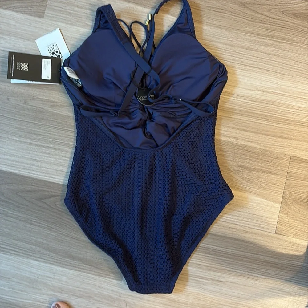 NWT!  Coco Reef Sultry Ocean Textures One Piece 34DD lace up - Picture 11 of 16